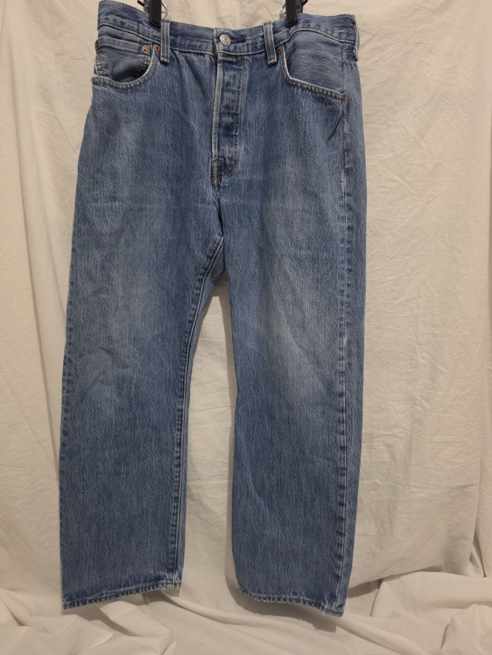 Levi’s 501 Jeans Mens 34x29 Blue Button Fly Straight Leg Faded Denim